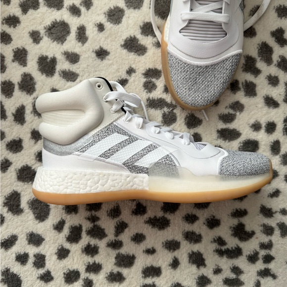 Men’s Adidas Marquee Boost Basketball Sneakers - Size 9.5 NWT - Picture 8 of 13